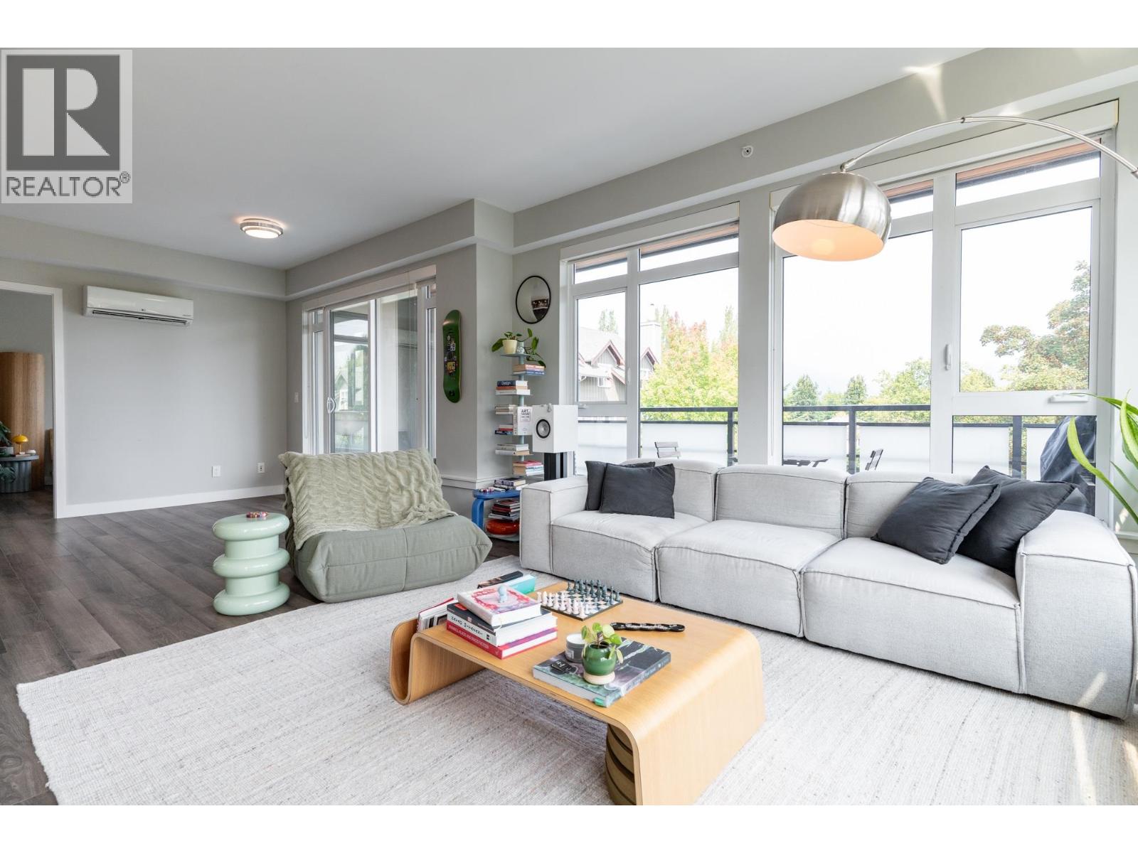 301 4289 Hastings Street, Burnaby, British Columbia  V5C 0K9 - Photo 10 - R3156336