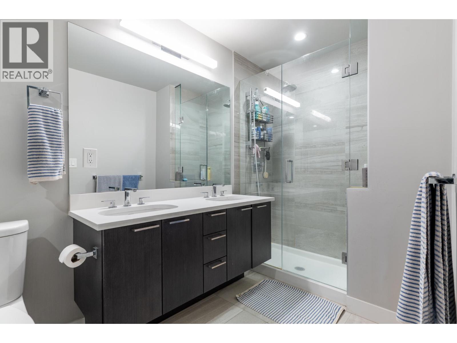 301 4289 Hastings Street, Burnaby, British Columbia  V5C 0K9 - Photo 14 - R3156336