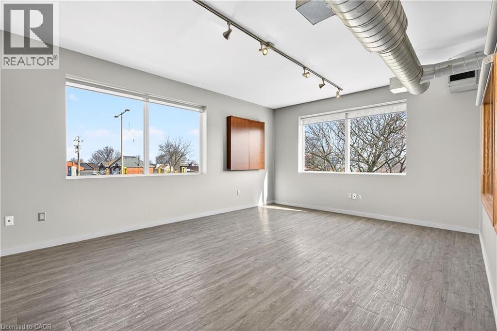 435 York Boulevard Unit# Upper Floor Units, Hamilton, Ontario  L8R 3K3 - Photo 22 - 40856688