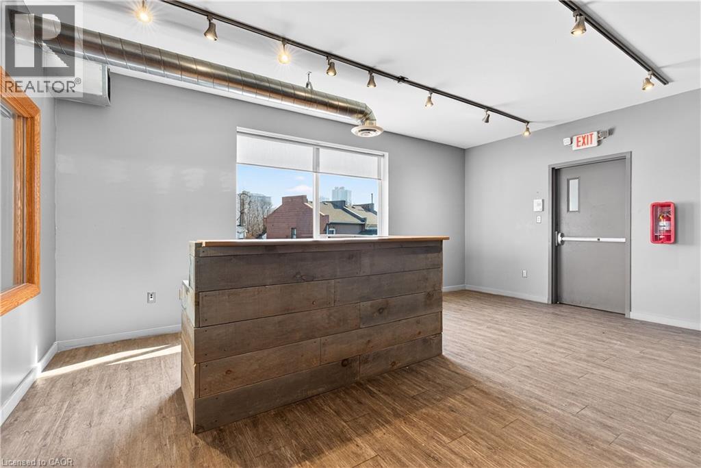 435 York Boulevard Unit# Upper Floor Units, Hamilton, Ontario  L8R 3K3 - Photo 6 - 40856688