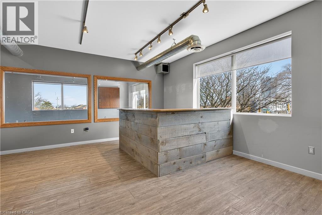 435 York Boulevard Unit# Upper Floor Units, Hamilton, Ontario  L8R 3K3 - Photo 5 - 40856688
