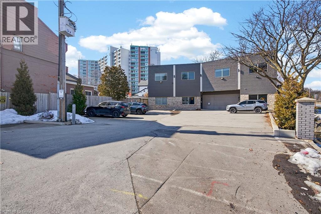 435 York Boulevard Unit# Upper Floor Units, Hamilton, Ontario  L8R 3K3 - Photo 32 - 40856688