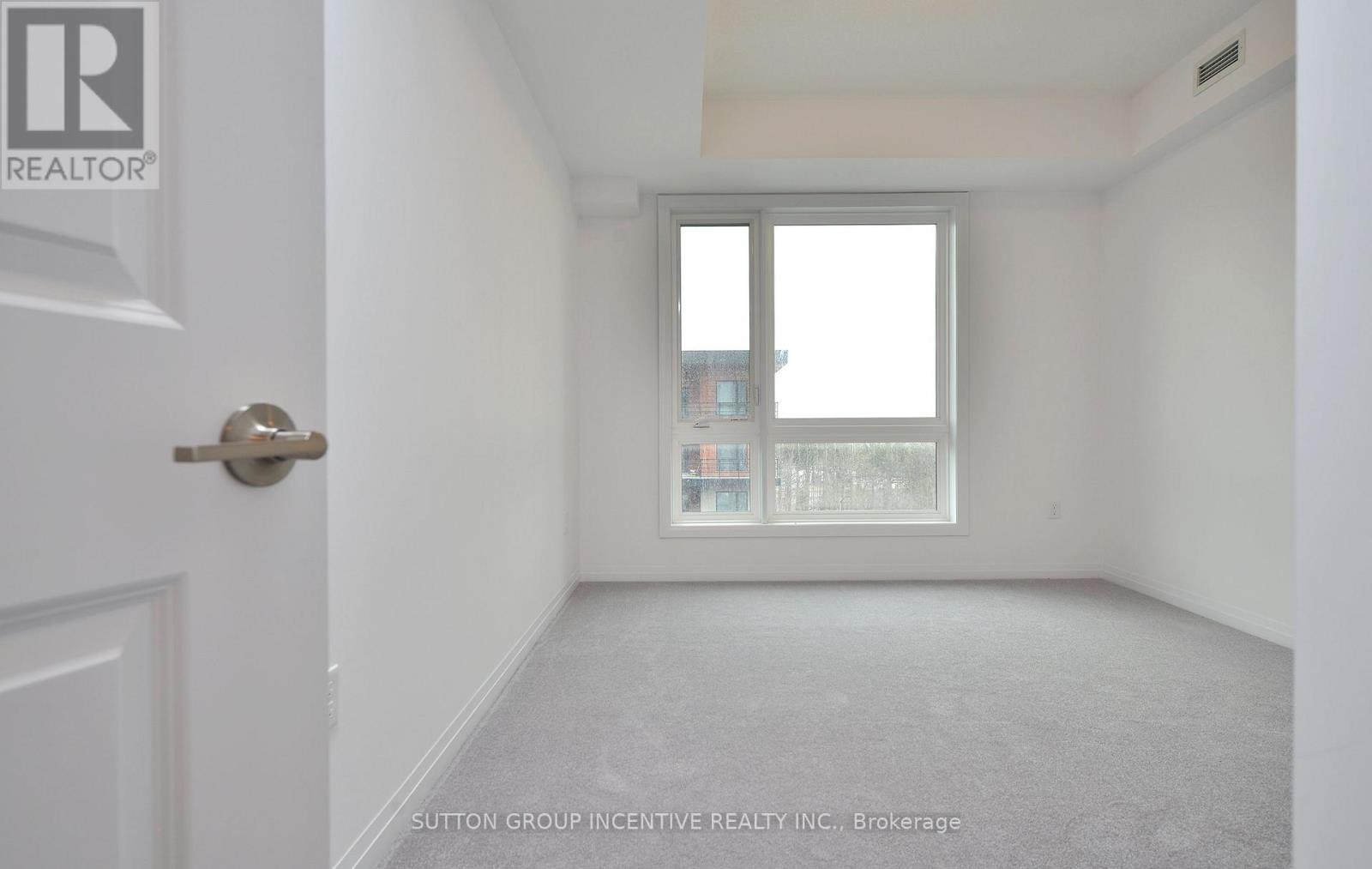 505 - 306 Essa Road, Barrie, Ontario  L9J 0H5 - Photo 24 - S13678766