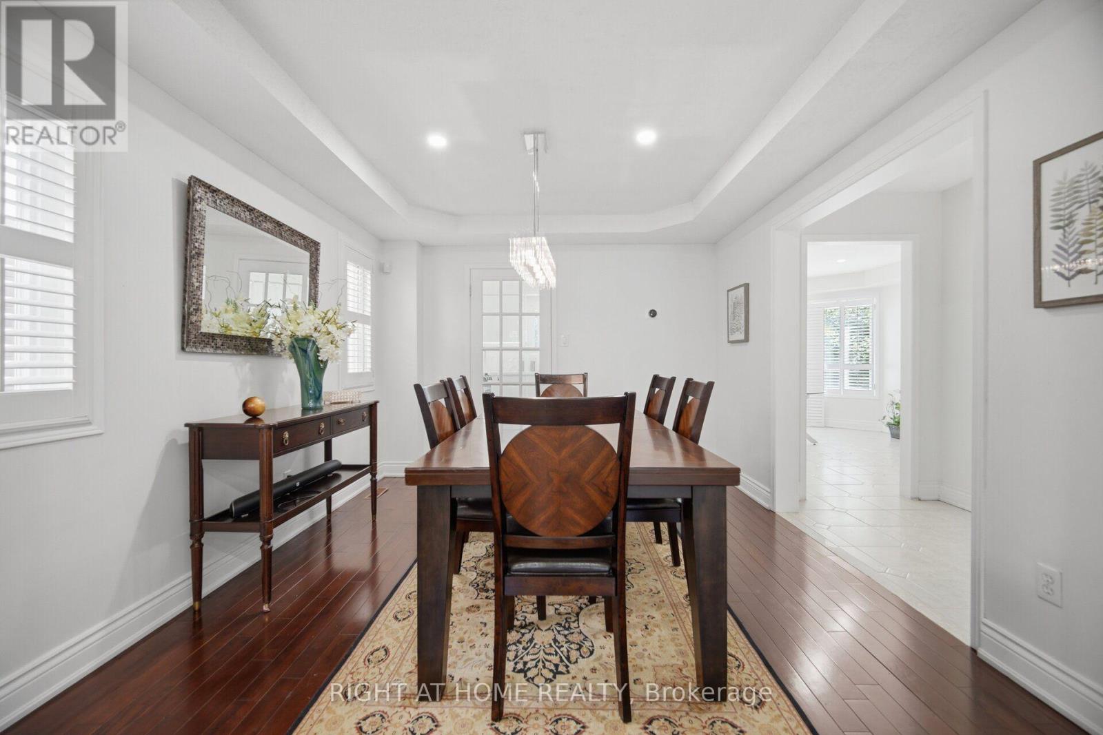6379 Alderwood Trail, Mississauga, Ontario  L5N 6W9 - Photo 8 - W13687112