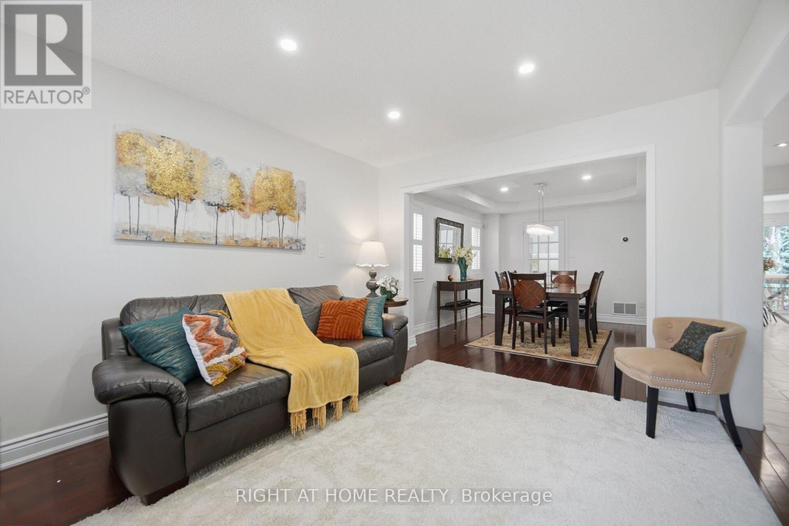 6379 Alderwood Trail, Mississauga, Ontario  L5N 6W9 - Photo 6 - W13687112