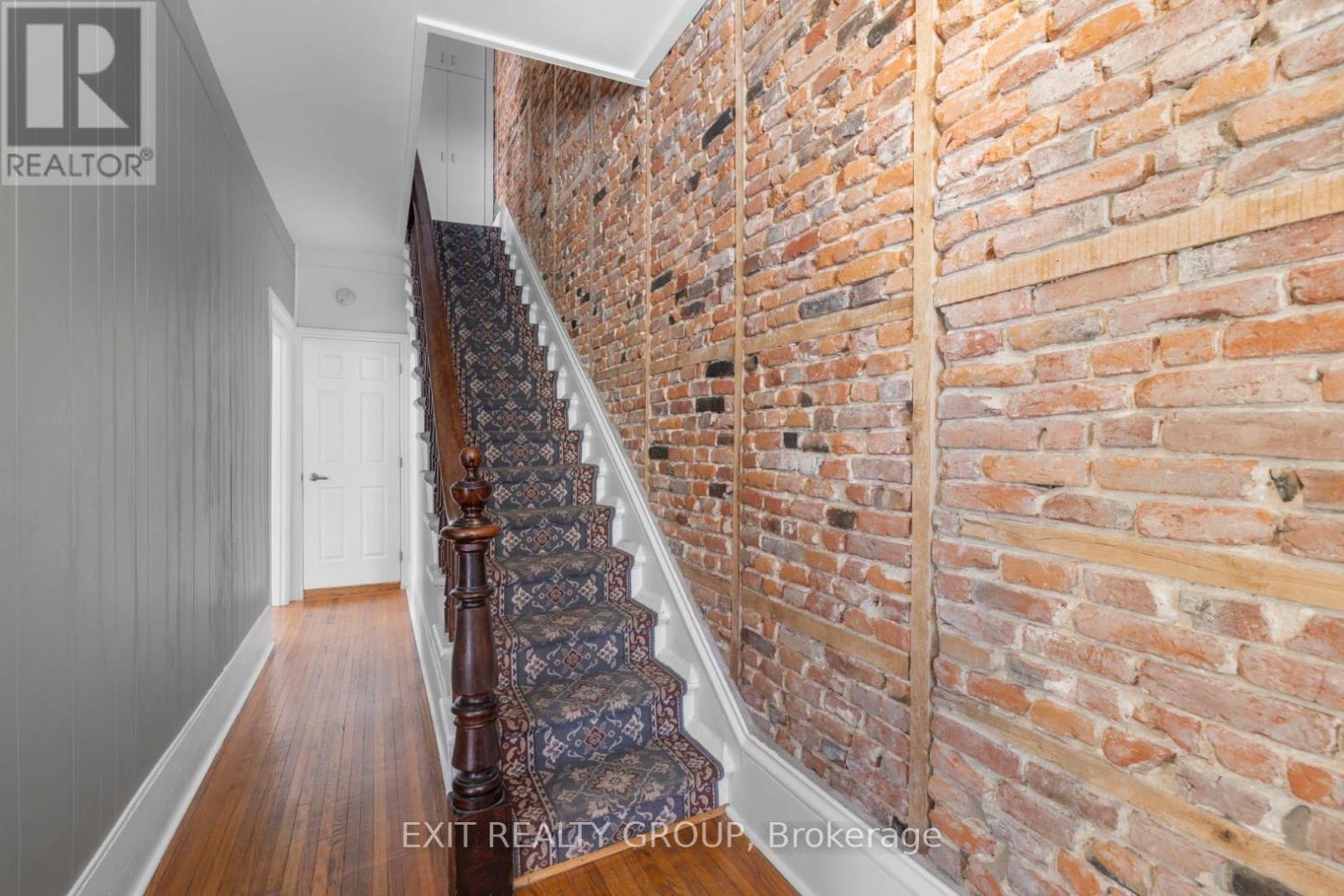 92 Cedar Street, Belleville, Ontario  K8P 3M4 - Photo 5 - X13688258