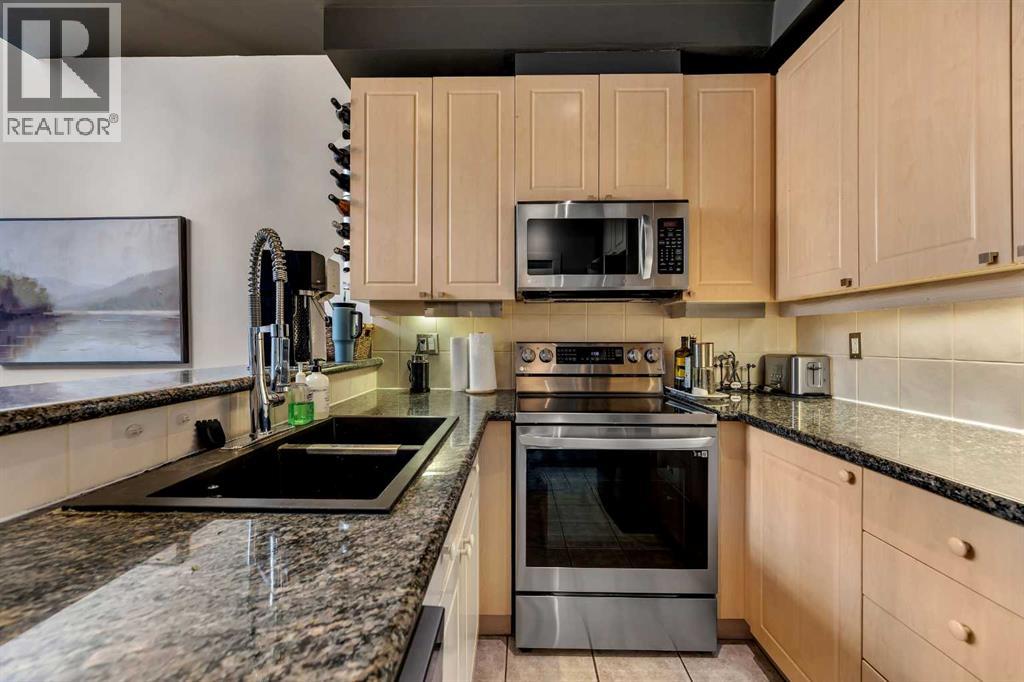 416, 527 15 Avenue SW, Calgary, Alberta  T2R 1R5 - Photo 4 - A2312574