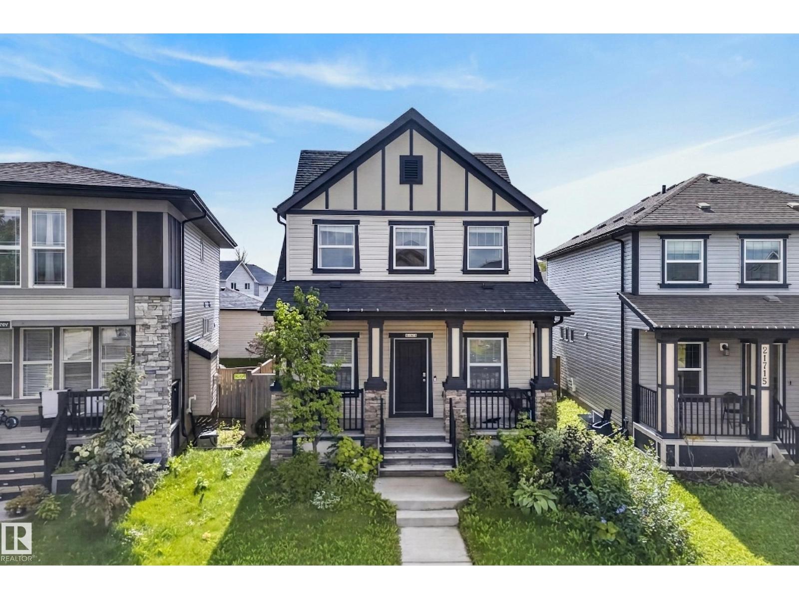 21711 99 AV NW, Edmonton, Alberta