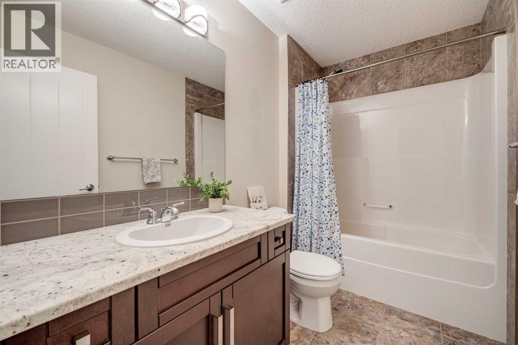 150 Fireside Bend, Cochrane, Alberta  T4C 0V7 - Photo 35 - A2331216