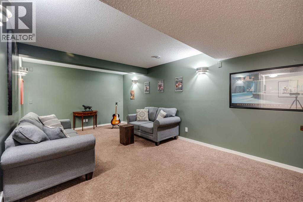 150 Fireside Bend, Cochrane, Alberta  T4C 0V7 - Photo 37 - A2331216