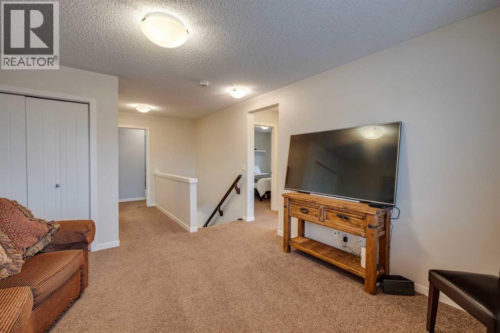 150 Fireside Bend, Cochrane, Alberta  T4C 0V7 - Photo 28 - A2331216