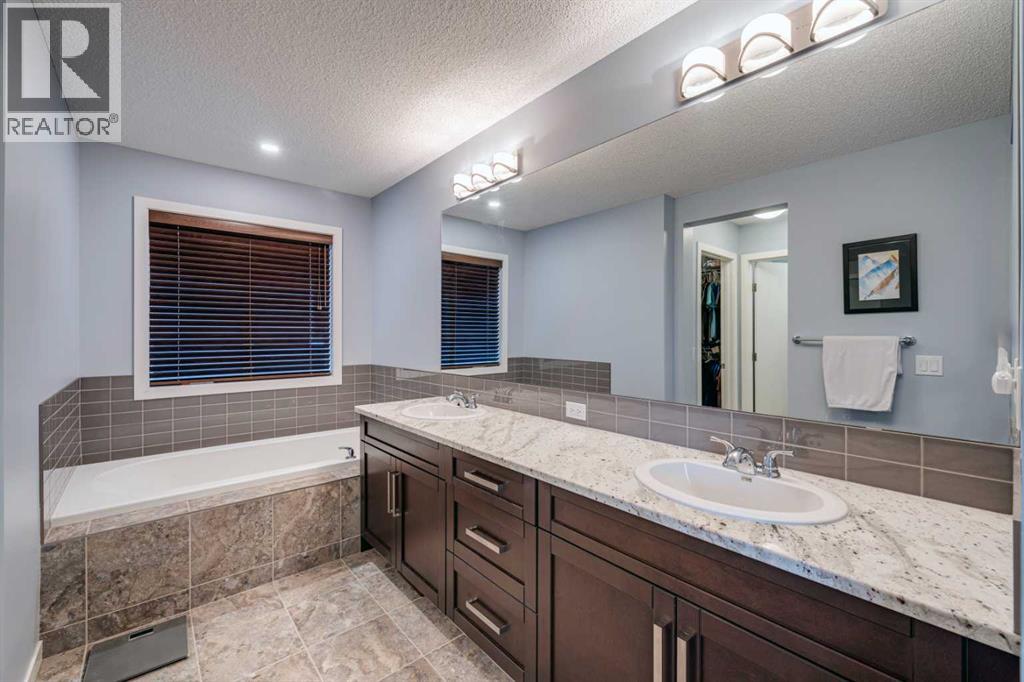 150 Fireside Bend, Cochrane, Alberta  T4C 0V7 - Photo 30 - A2331216