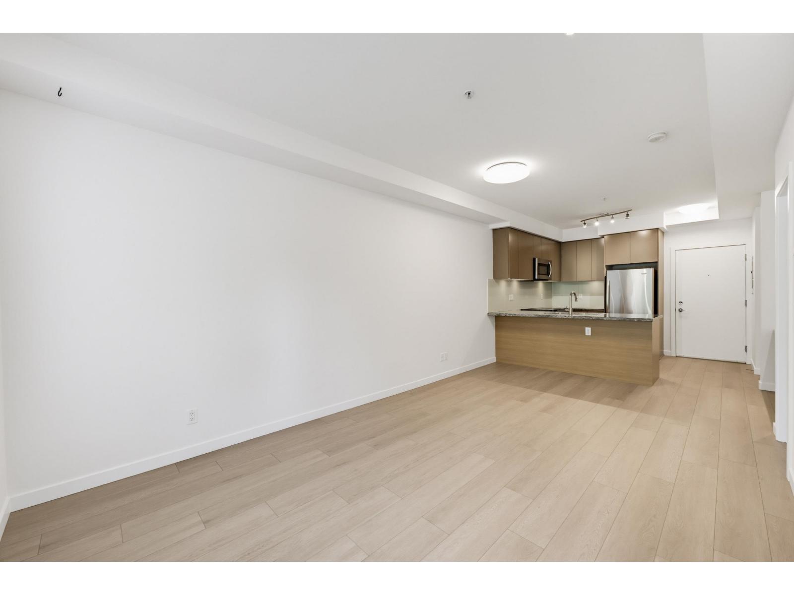 210 6420 194 Street, Surrey, British Columbia  V4N 6J7 - Photo 11 - R3156762