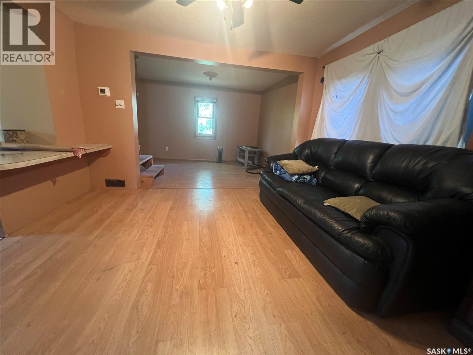 506 Gonczy Avenue, Esterhazy, Saskatchewan  S0A 0X0 - Photo 15 - SK045957