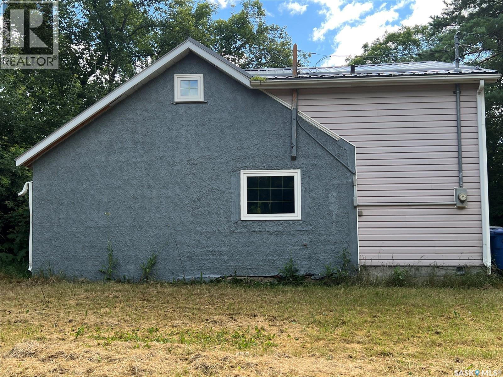 506 Gonczy Avenue, Esterhazy, Saskatchewan  S0A 0X0 - Photo 4 - SK045957