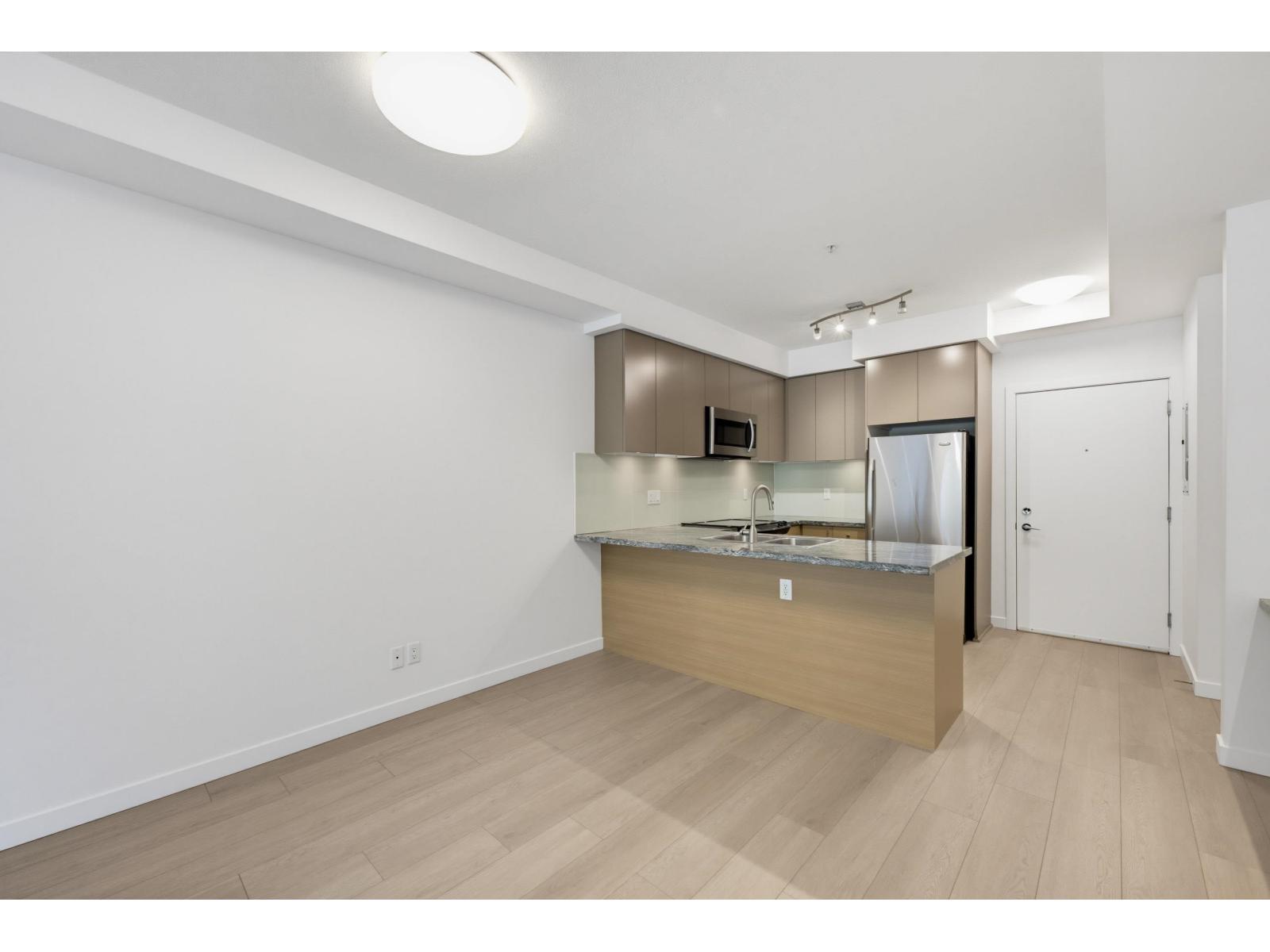210 6420 194 Street, Surrey, British Columbia  V4N 6J7 - Photo 13 - R3156762