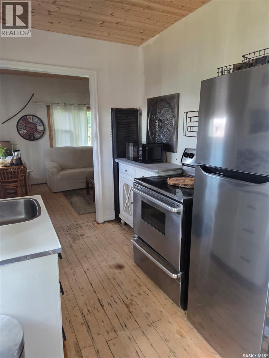 315 Railway Avenue, White Fox, Saskatchewan  S0J 3B0 - Photo 11 - SK045939