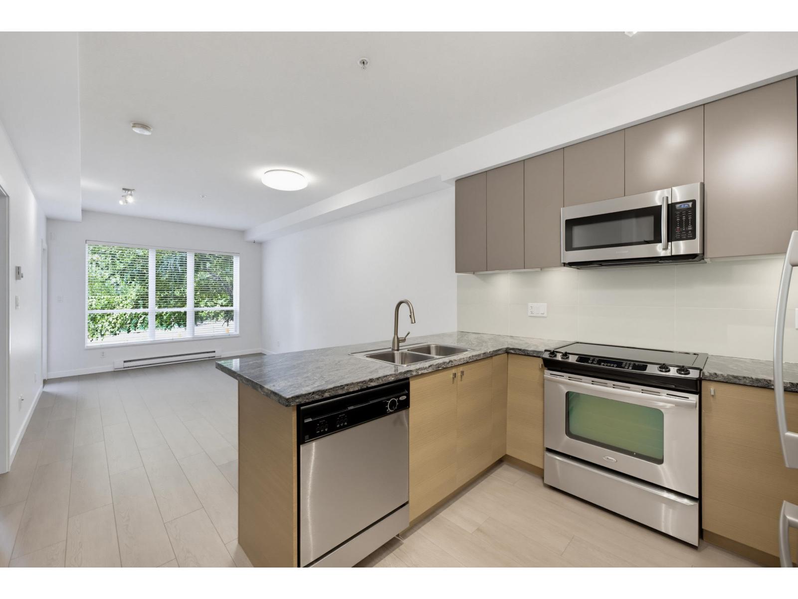 210 6420 194 Street, Surrey, British Columbia  V4N 6J7 - Photo 16 - R3156762