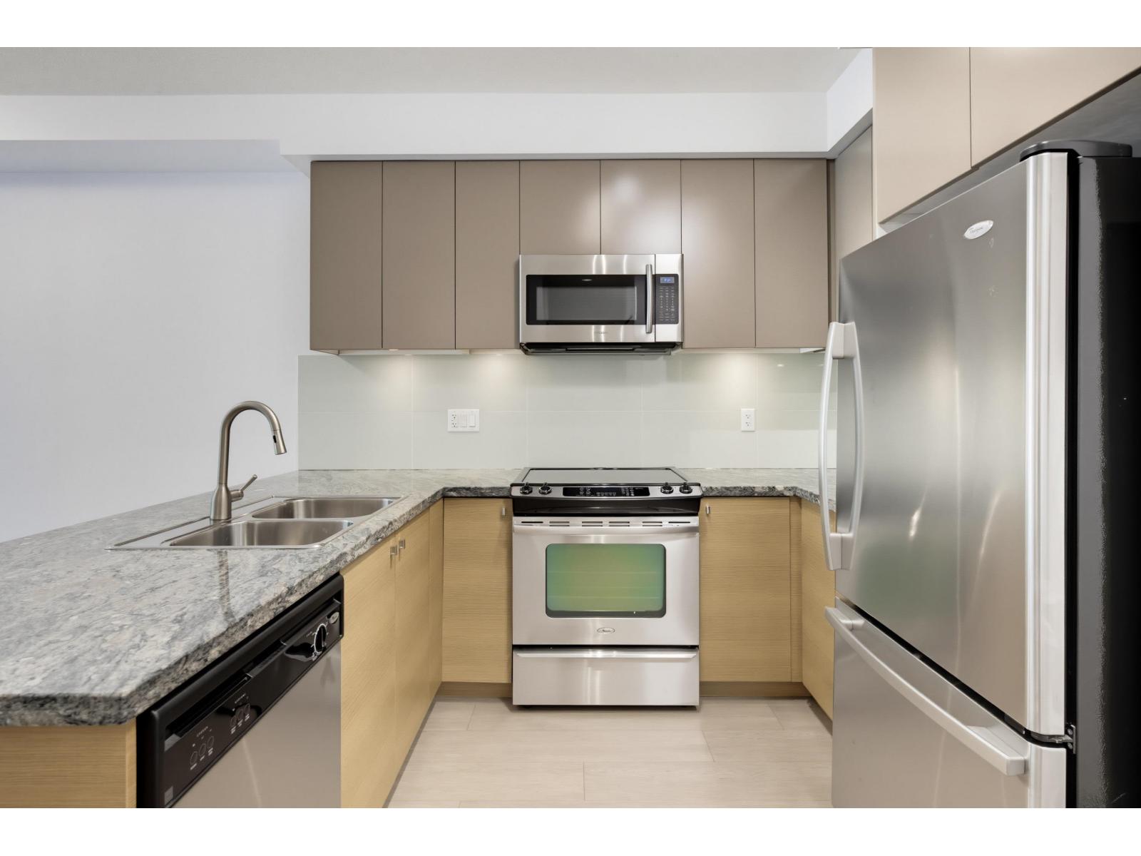 210 6420 194 Street, Surrey, British Columbia  V4N 6J7 - Photo 15 - R3156762
