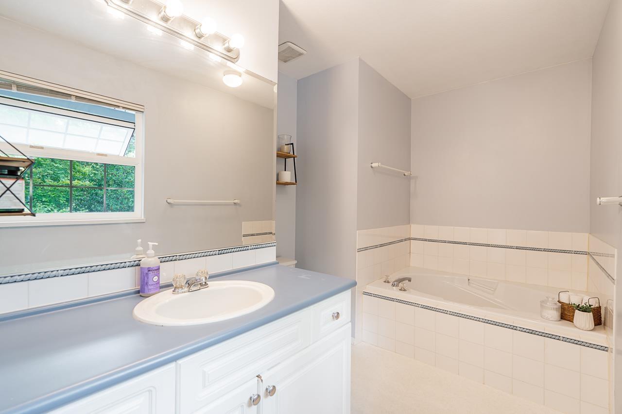21215 43 Avenue, Langley, British Columbia  V3A 7R9 - Photo 15 - R3156585