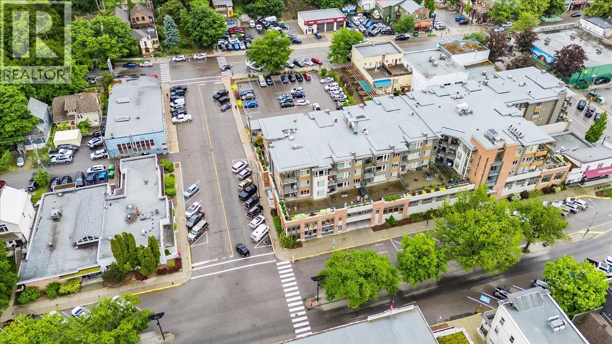 752 Vernon Street, Nelson, British Columbia  V1L 4G2 - Photo 18 - 10397541