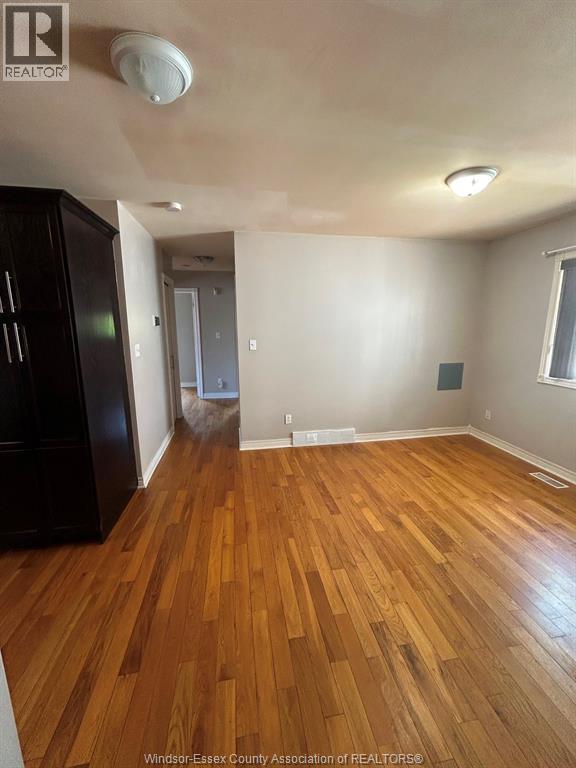 3159 Turner, Windsor, Ontario  N8W 3L9 - Photo 9 - 26020193