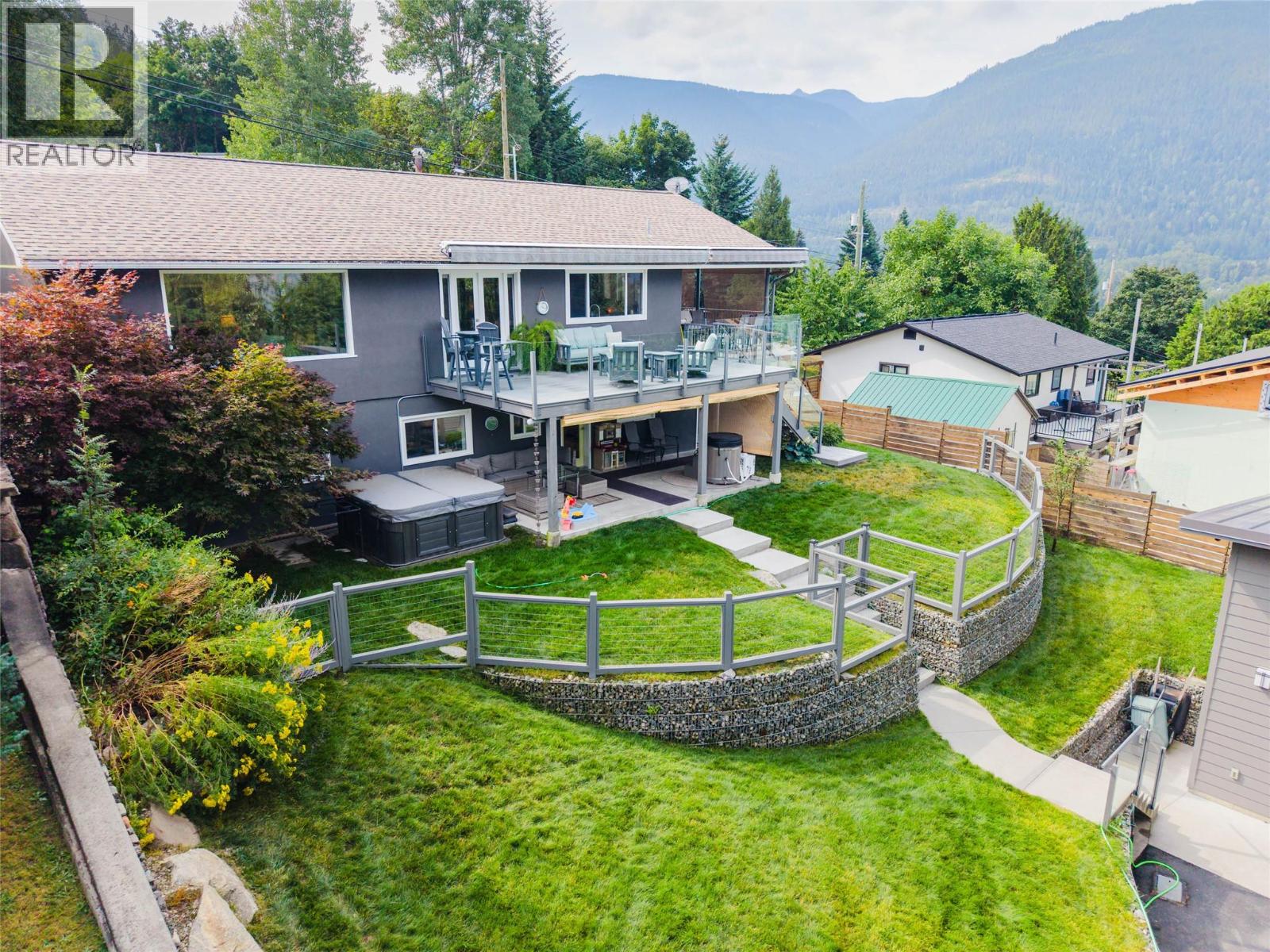 605 Delbruck Street, Nelson, British Columbia  V1L 5L8 - Photo 52 - 10398004