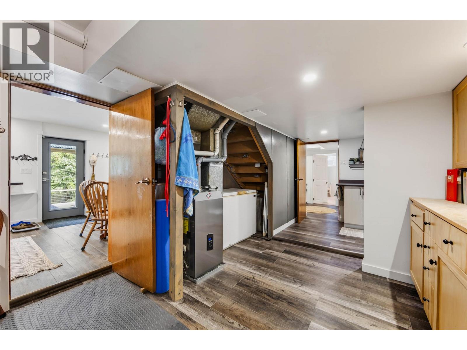 605 Delbruck Street, Nelson, British Columbia  V1L 5L8 - Photo 33 - 10398004