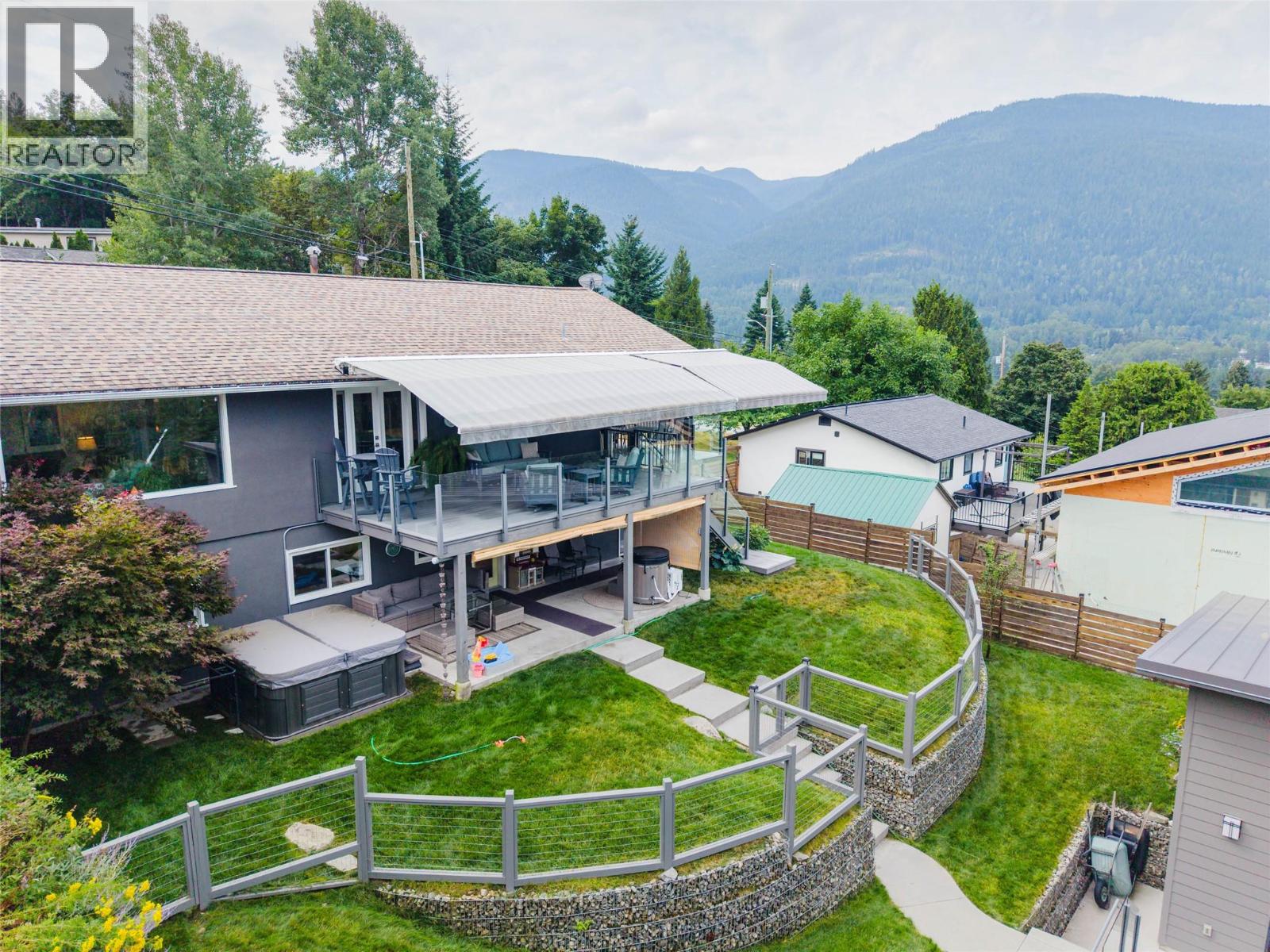 605 Delbruck Street, Nelson, British Columbia  V1L 5L8 - Photo 50 - 10398004