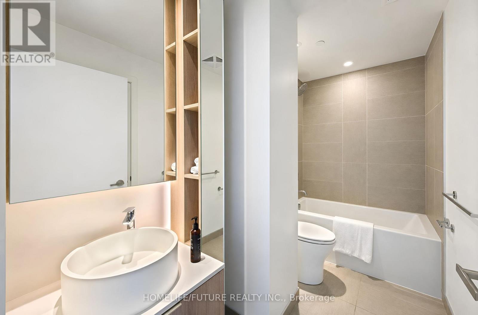 208 - 28 Ann Street, Mississauga, Ontario  L5G 0E1 - Photo 29 - W13688500