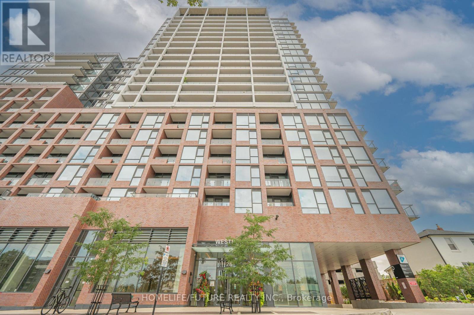 208 - 28 Ann Street, Mississauga, Ontario  L5G 0E1 - Photo 3 - W13688500