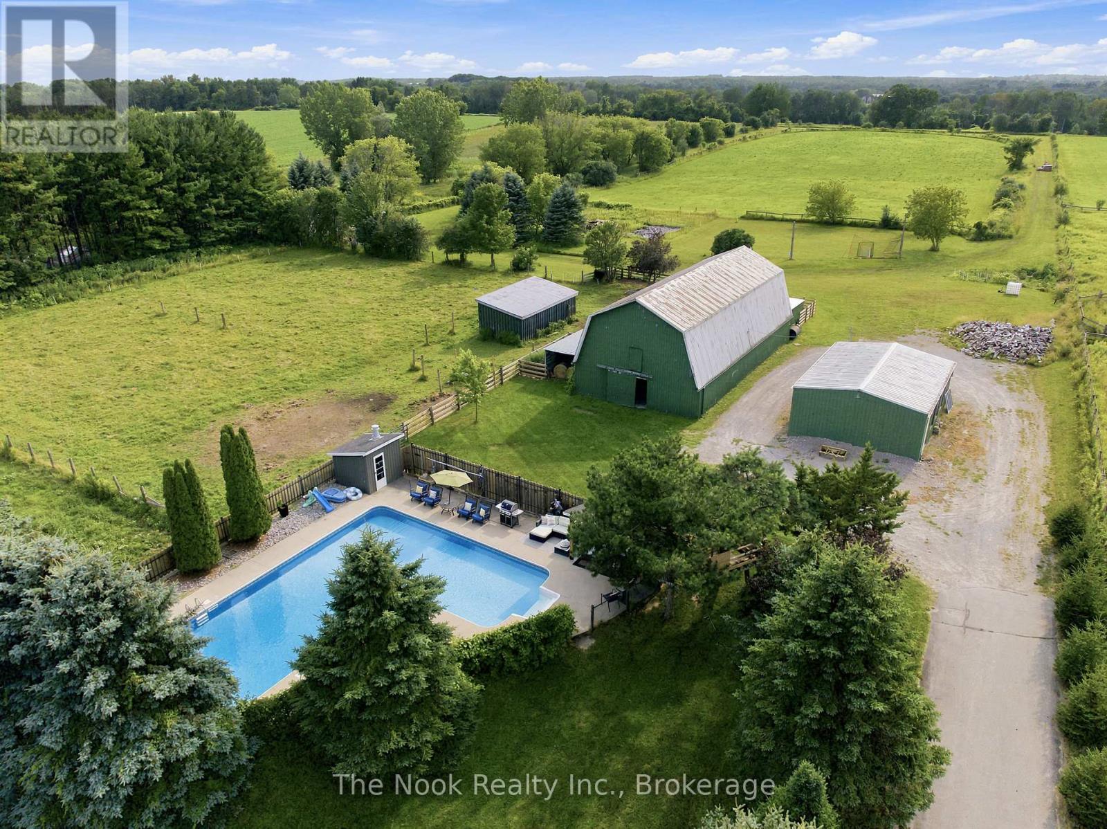 4386 Middle Road, Clarington, Ontario  L1C 6P8 - Photo 1 - E13688950