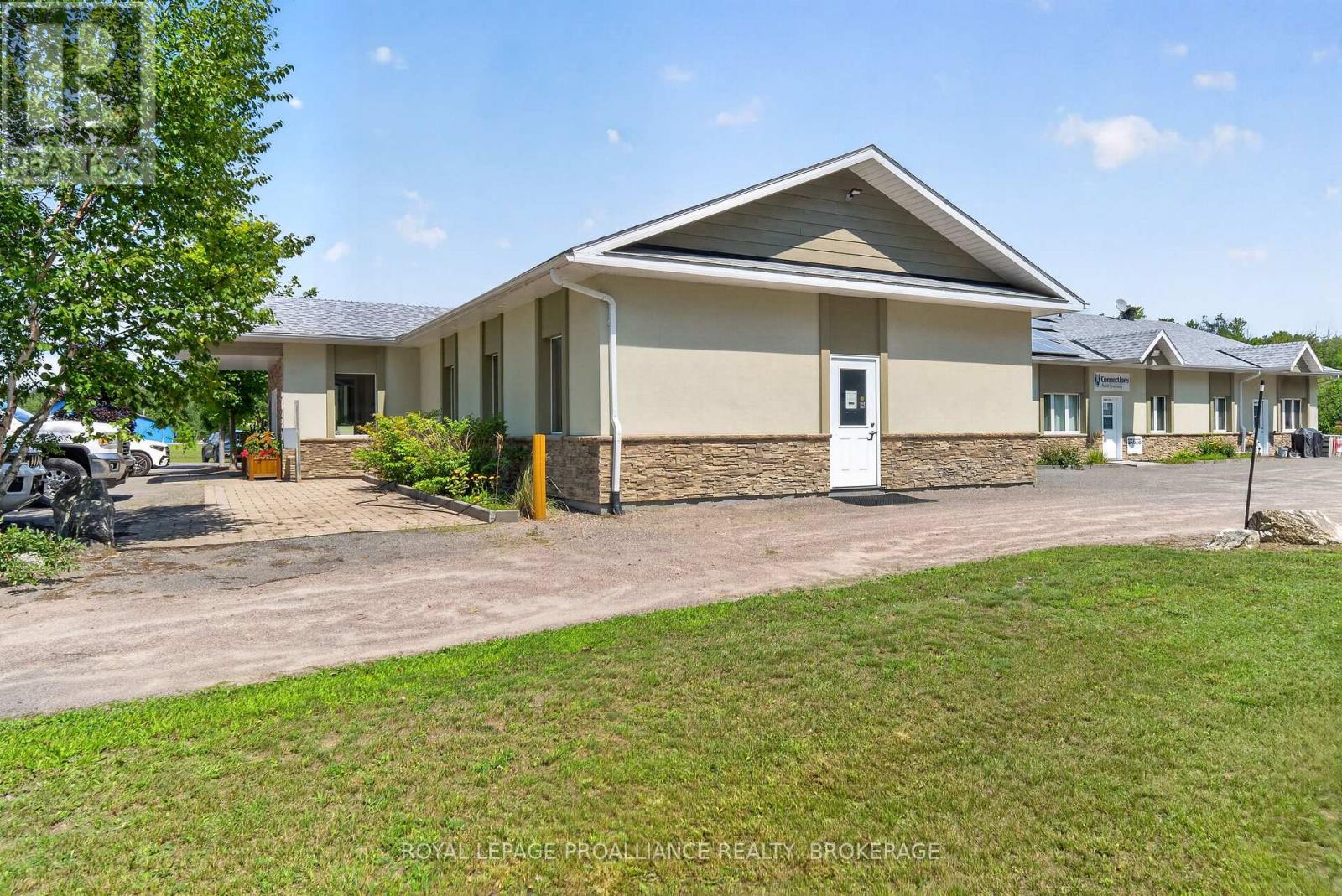 12497a Hwy 41 Highway, Addington Highlands, Ontario  K0H 2G0 - Photo 1 - X13688752
