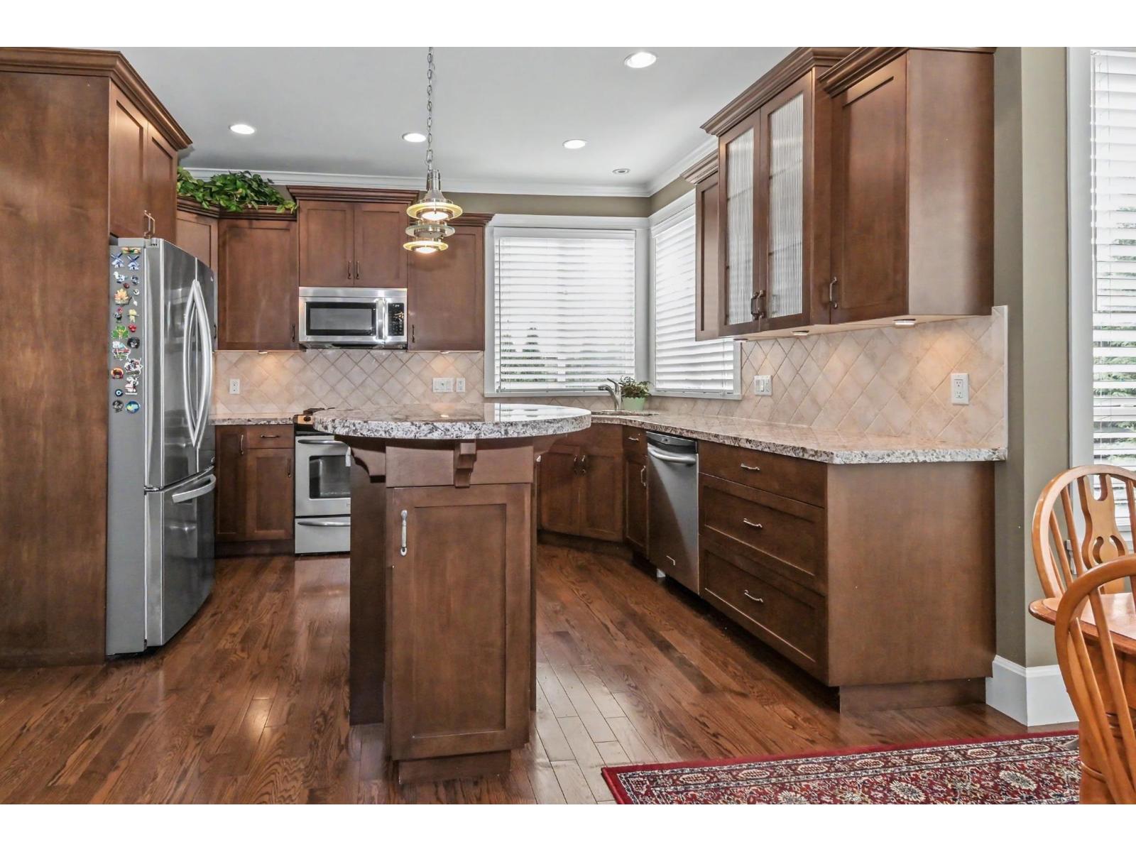 5879 165 Street, Surrey, British Columbia  V3S 4G2 - Photo 6 - R3137279