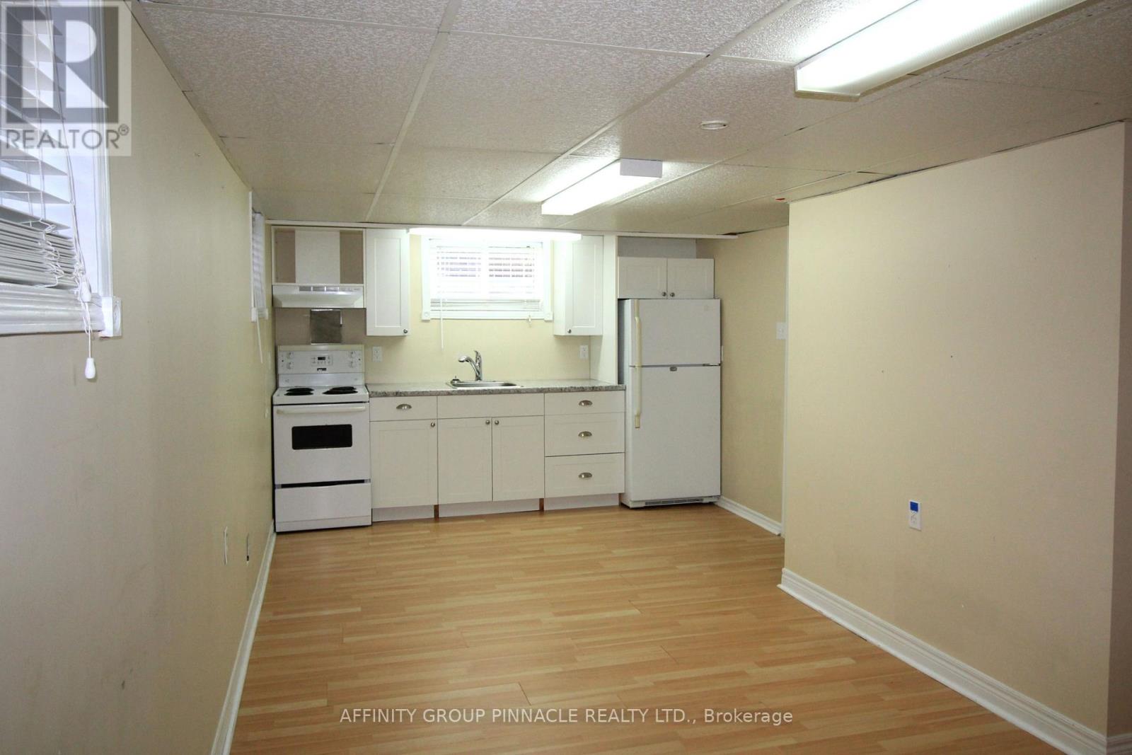 31 Francis Street, Kawartha Lakes, Ontario  K9V 3R8 - Photo 8 - X13688916