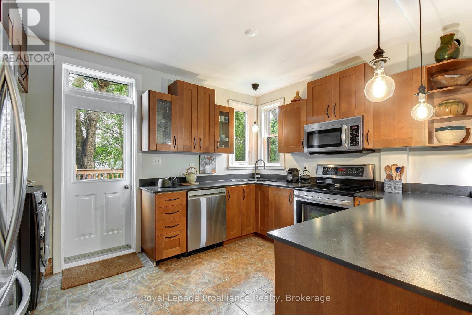 14 Ward Street, Port Hope, Ontario  L1A 1L5 - Photo 11 - X13688922