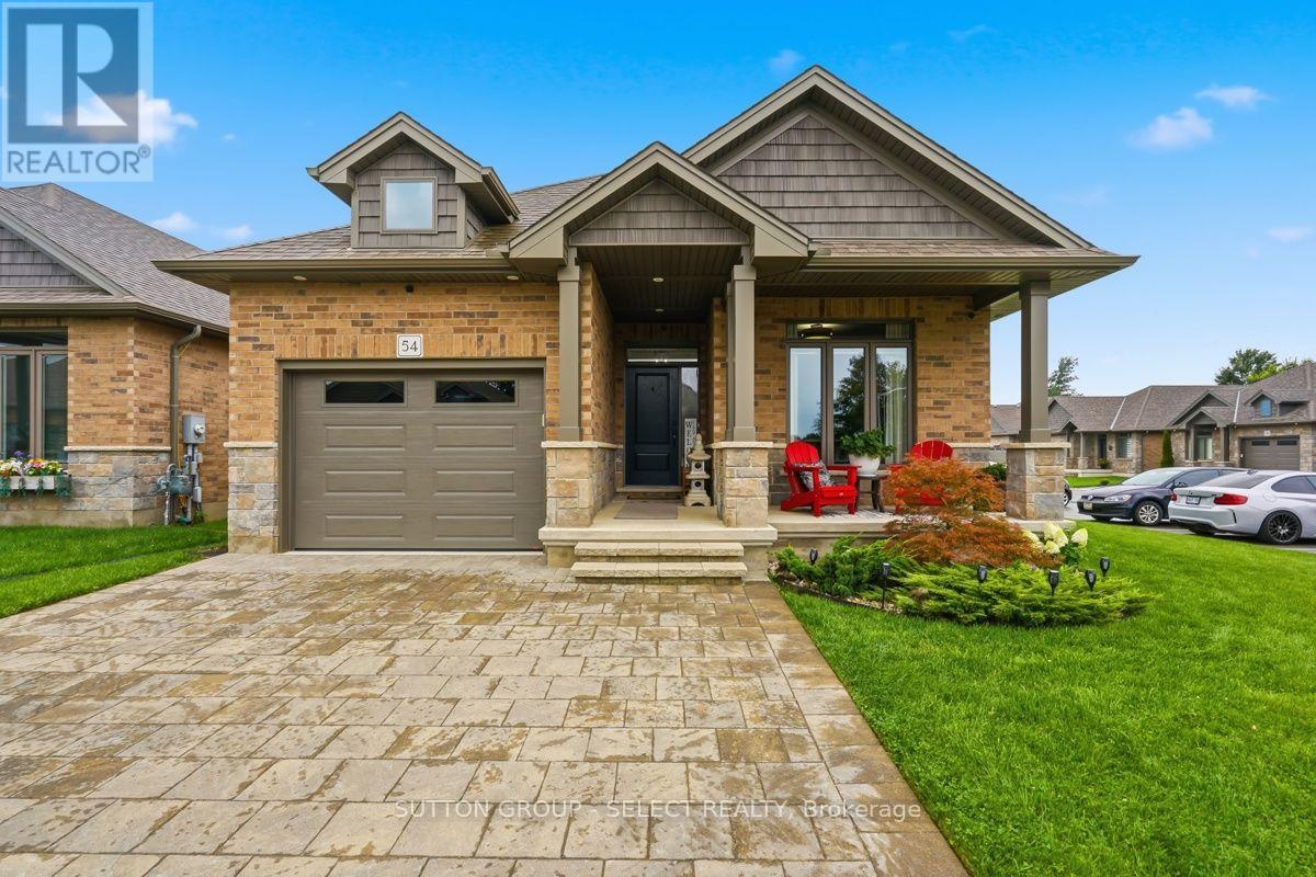 54 - 159 COLLINS WAY, Strathroy-Caradoc, Ontario
