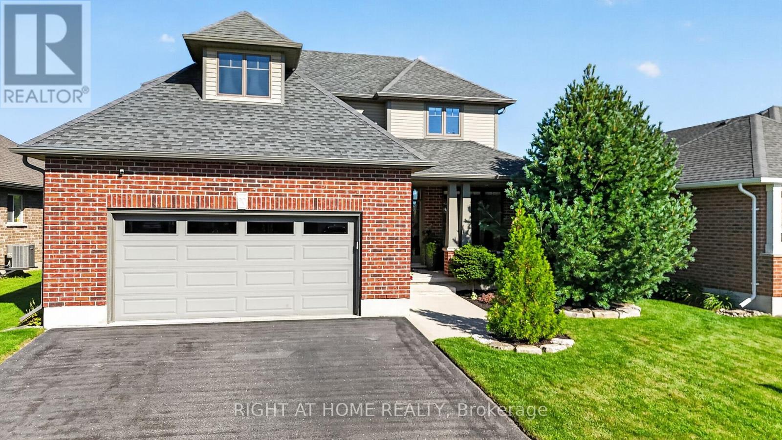 90 SHAW VALLEY DRIVE, St. Thomas, Ontario