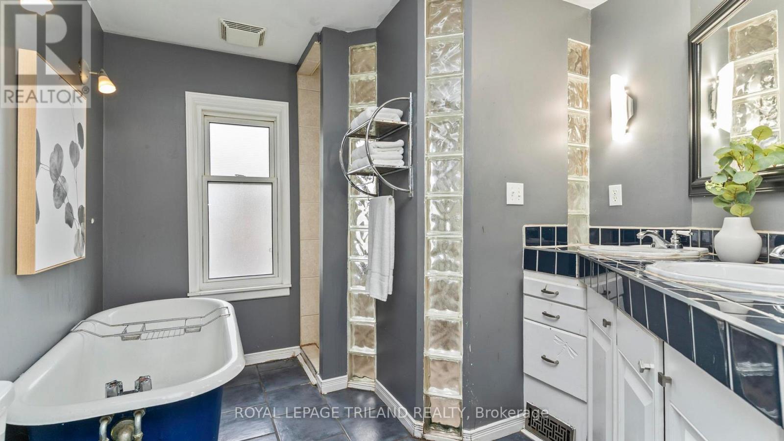 41 Gunn Street, London North, Ontario  N6G 1C6 - Photo 17 - X13688920