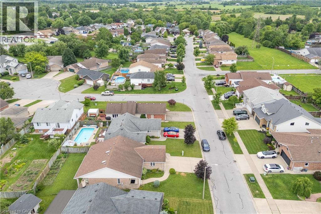 8034 Pinellas Park Drive, Niagara Falls, Ontario  L2H 3B2 - Photo 30 - 40846200