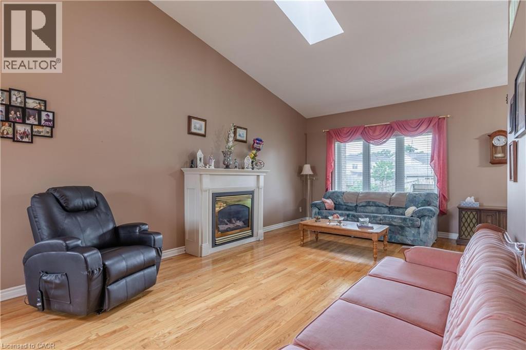 8034 Pinellas Park Drive, Niagara Falls, Ontario  L2H 3B2 - Photo 8 - 40846200