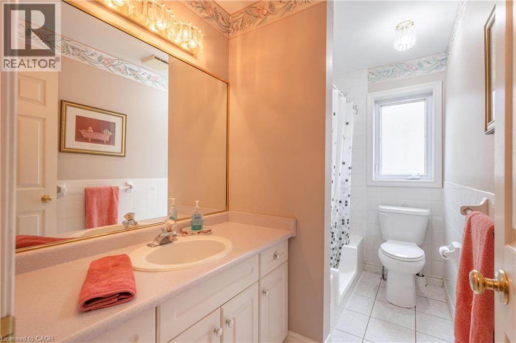 8034 Pinellas Park Drive, Niagara Falls, Ontario  L2H 3B2 - Photo 20 - 40846200