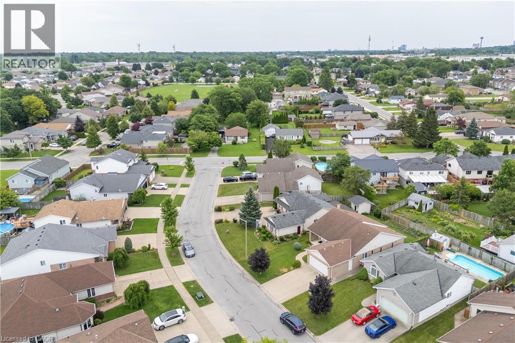 8034 Pinellas Park Drive, Niagara Falls, Ontario  L2H 3B2 - Photo 29 - 40846200