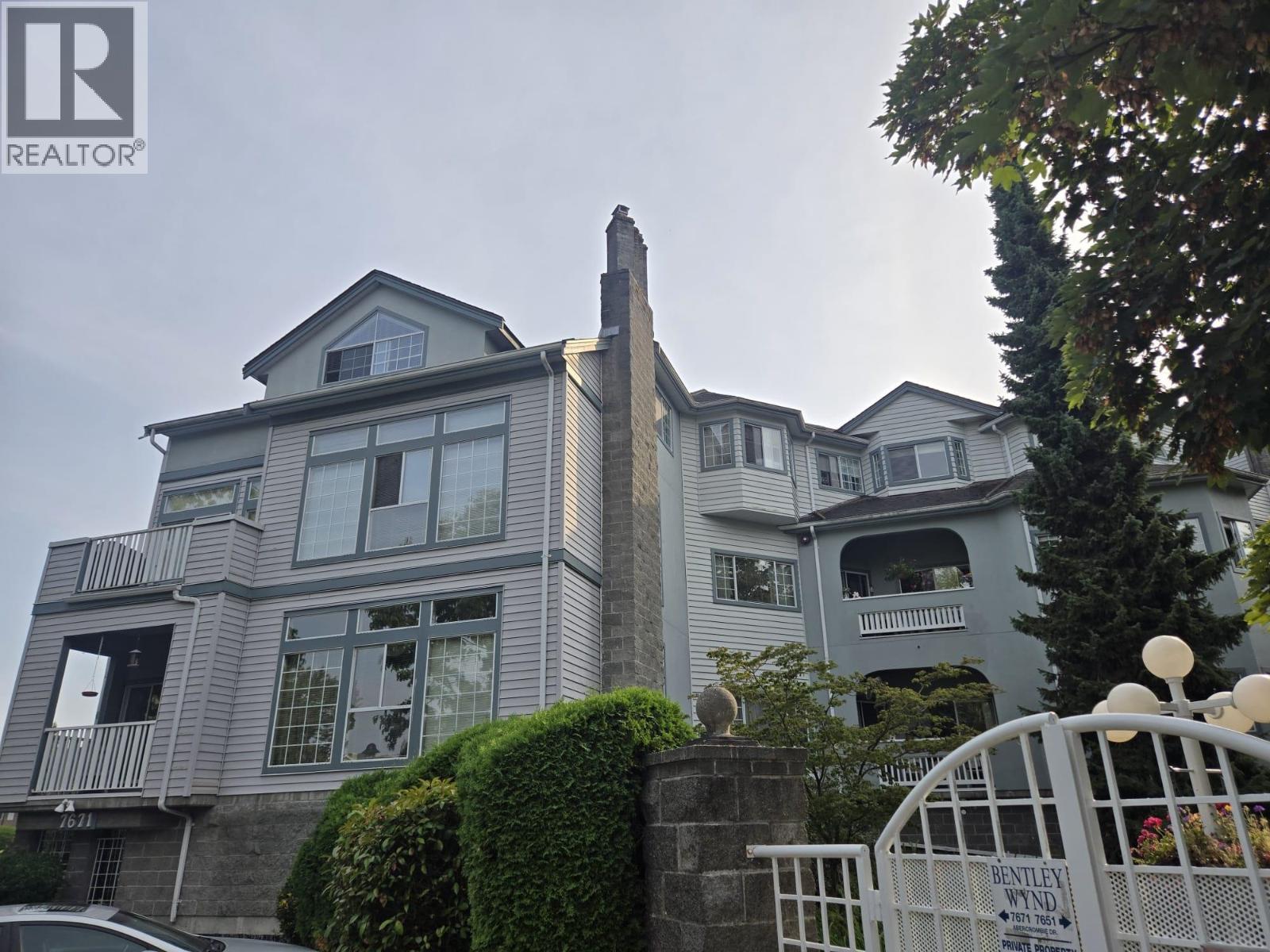 302 7651 Abercrombie Drive, Richmond, British Columbia  V6Y 3N3 - Photo 1 - R3156576