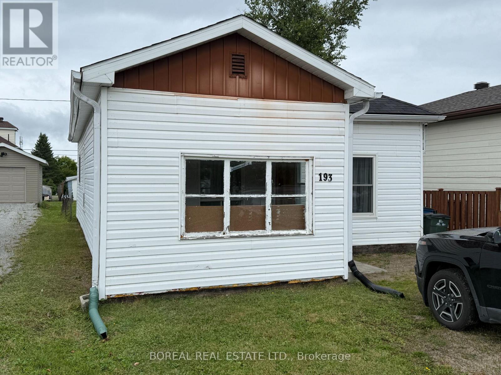 193 Twelfth Avenue, Cochrane, Ontario  P0L 1C0 - Photo 3 - T13688882