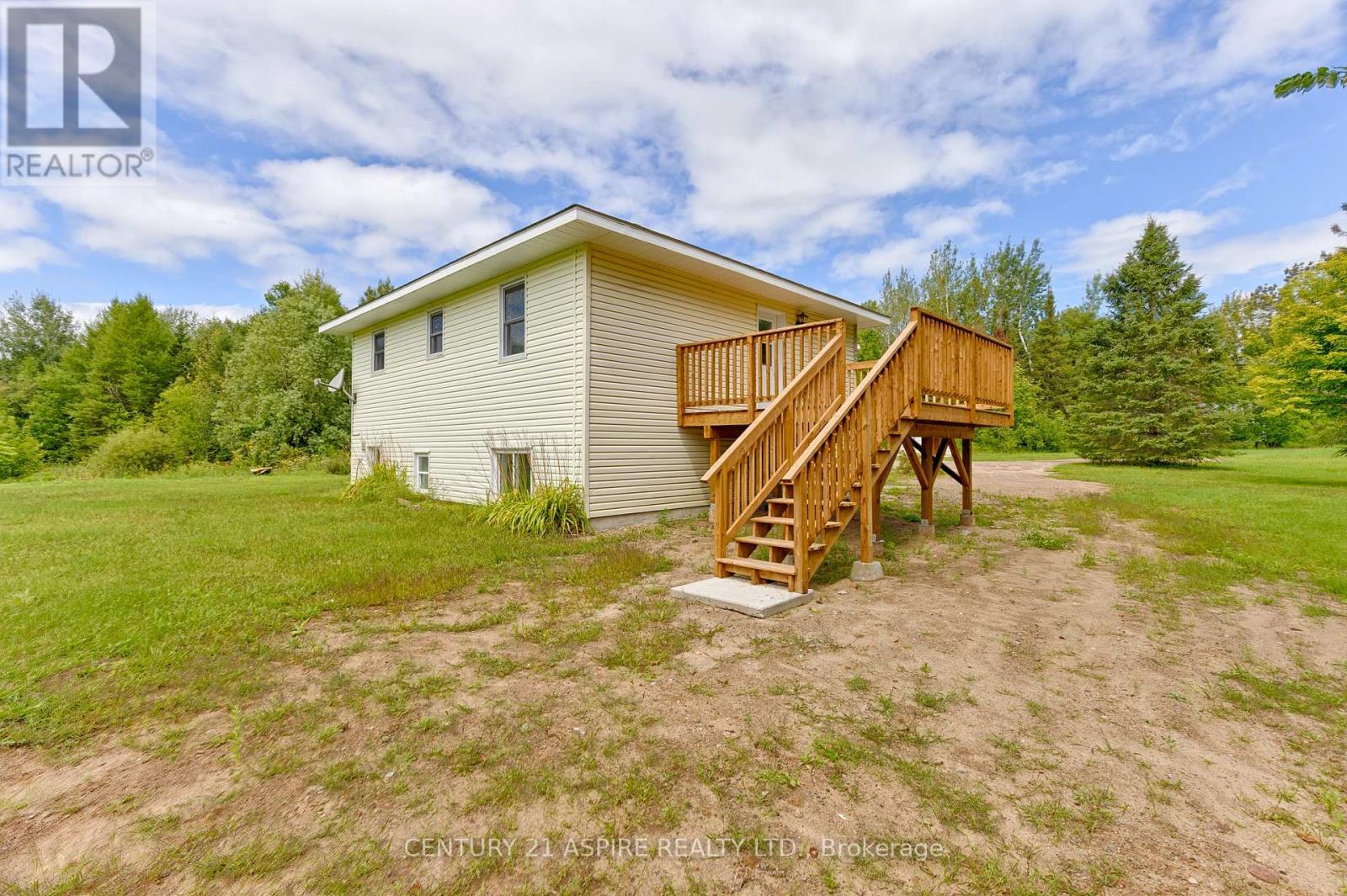 1549 Zion Line, Whitewater Region, Ontario K0J 1C0 - Photo 10 - X13688780