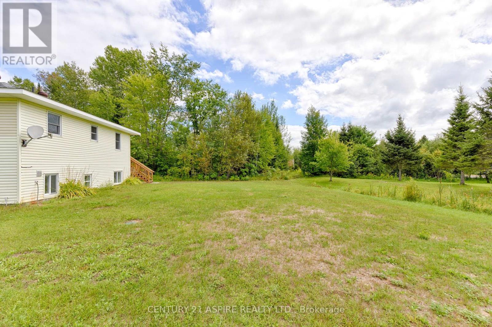 1549 Zion Line, Whitewater Region, Ontario K0J 1C0 - Photo 8 - X13688780