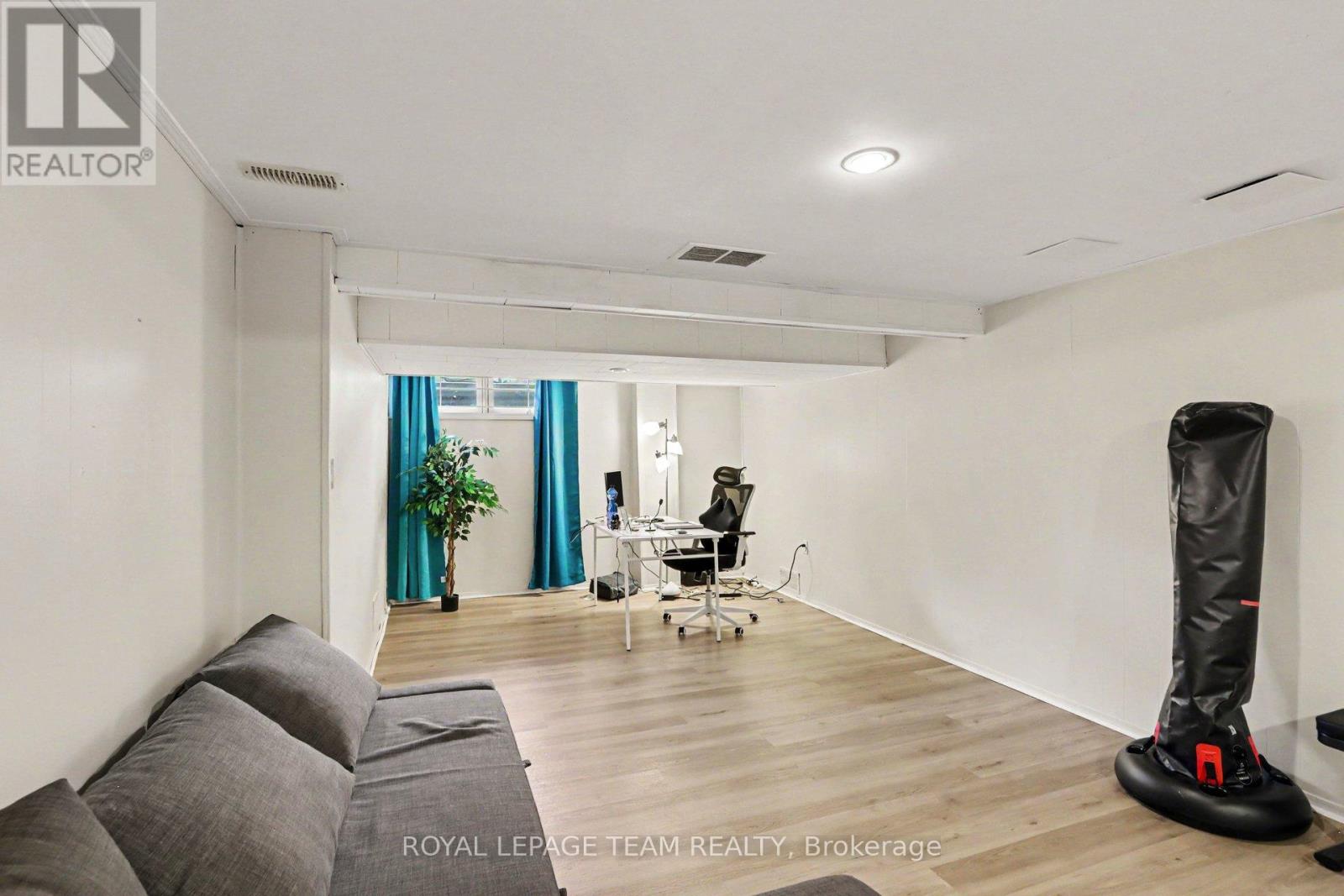 638 Laverendrye Drive, Ottawa, Ontario  K1J 7C4 - Photo 24 - X13688738