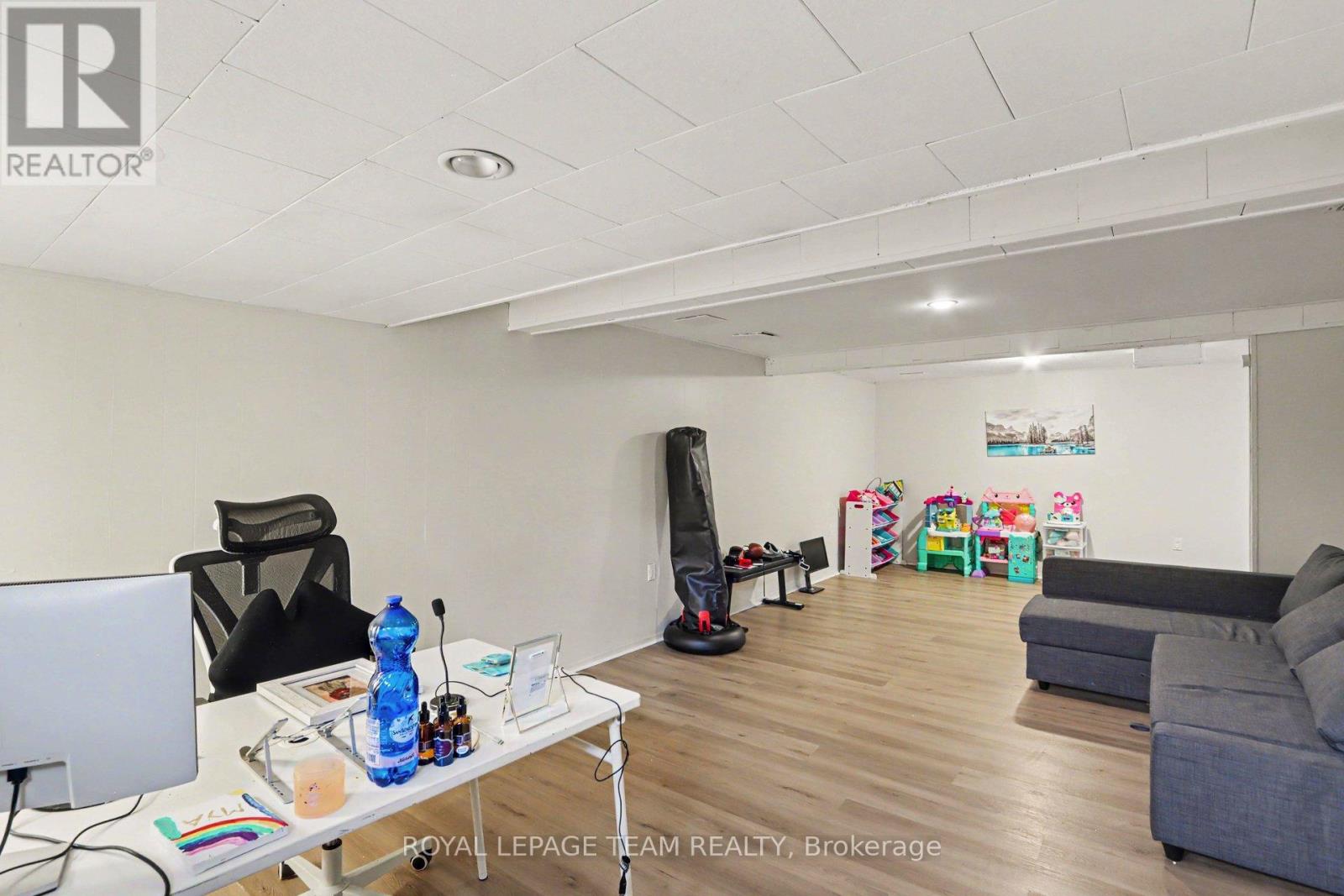 638 Laverendrye Drive, Ottawa, Ontario  K1J 7C4 - Photo 25 - X13688738