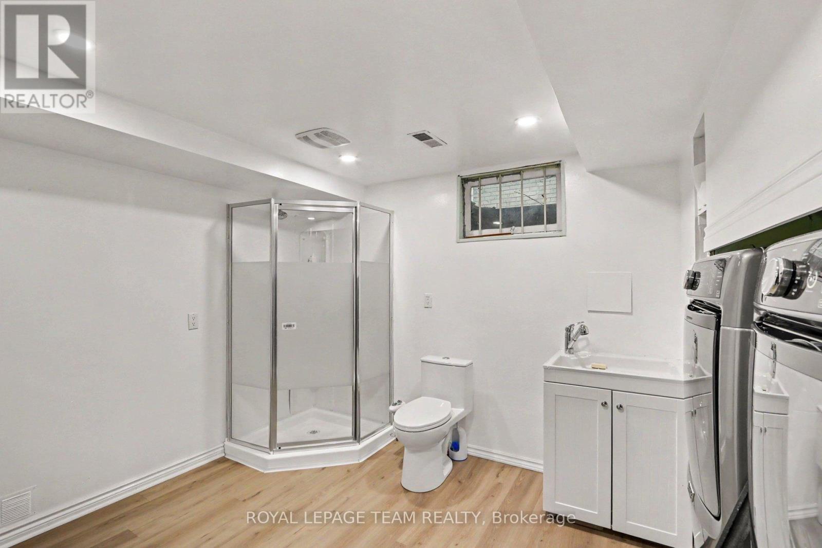 638 Laverendrye Drive, Ottawa, Ontario  K1J 7C4 - Photo 27 - X13688738